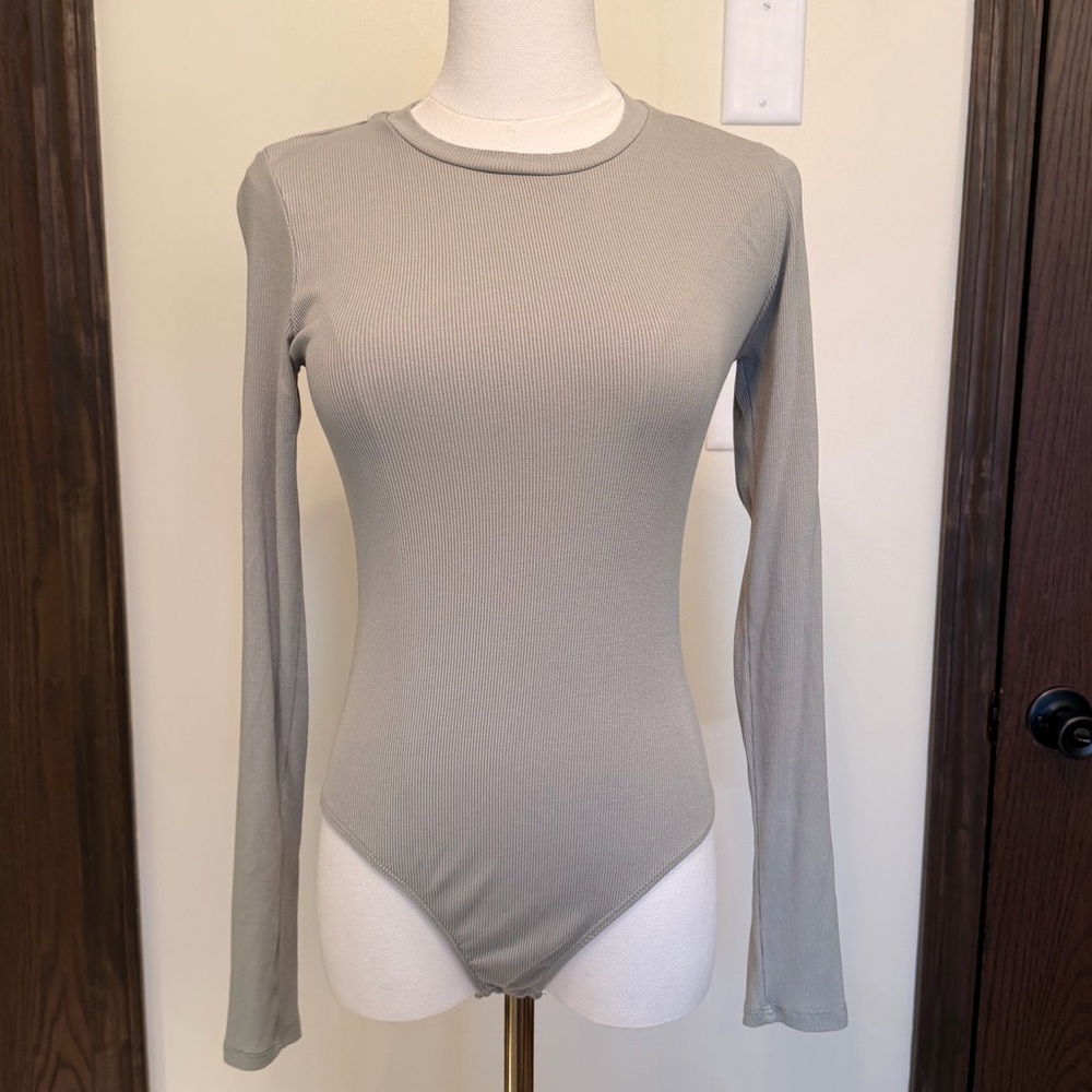 Lulu's Light Green Long Sleeve Ribbed Fitted Bodysuit